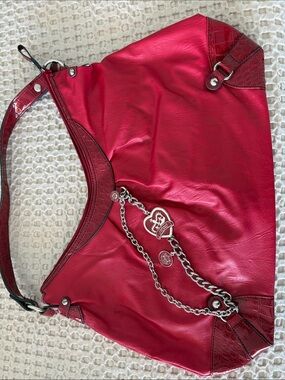 Red Women’s Shoulder Bag with Chain Charm